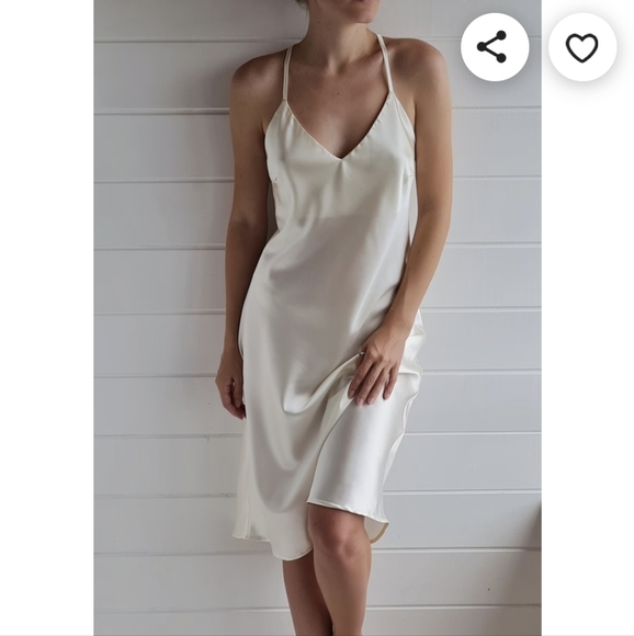 [SOLD] Pink Champagne satin slip dress - Picture 7 of 7